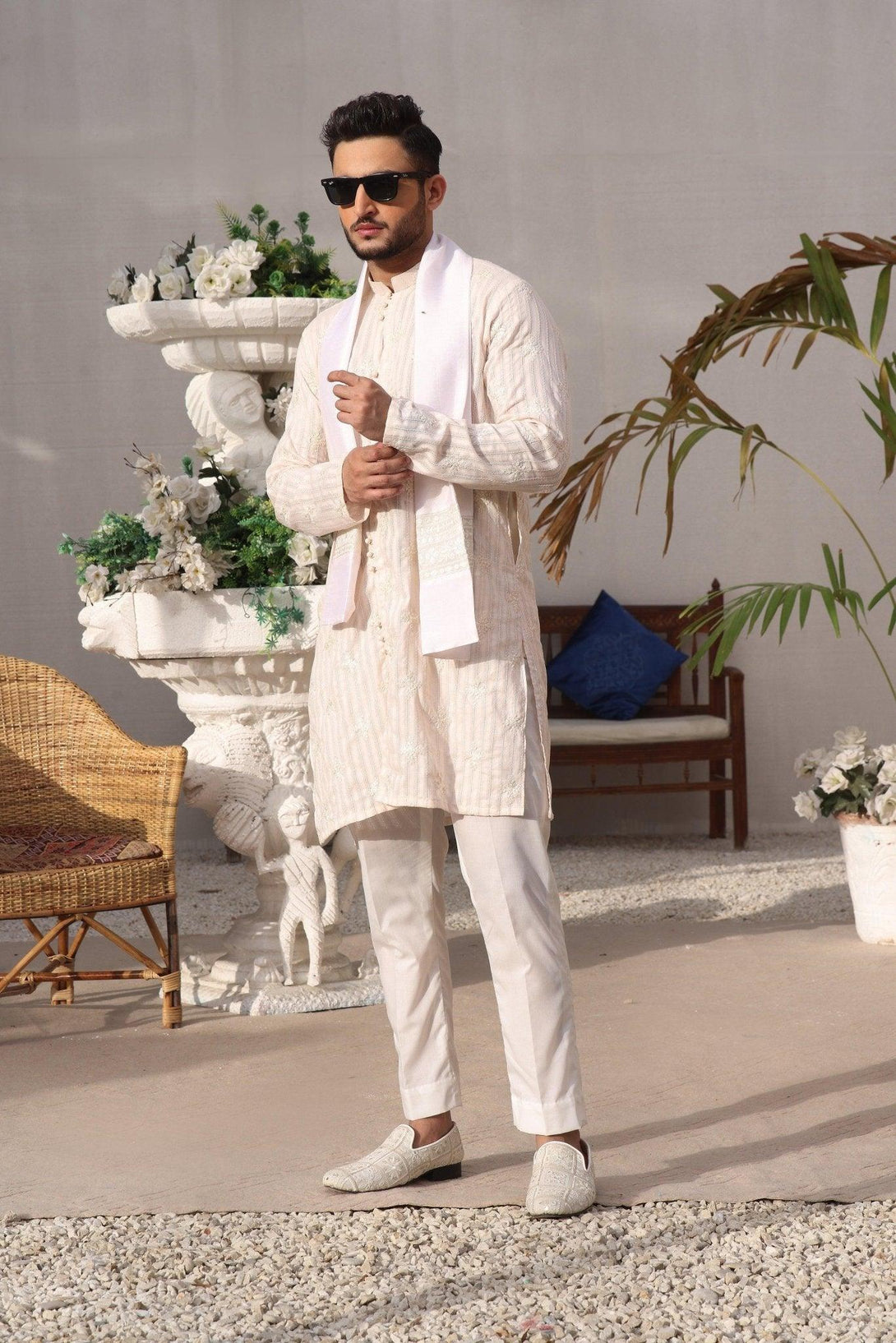 Embroidered Kurta and Pajama - ZB 1031 - Zeshan Bariwala