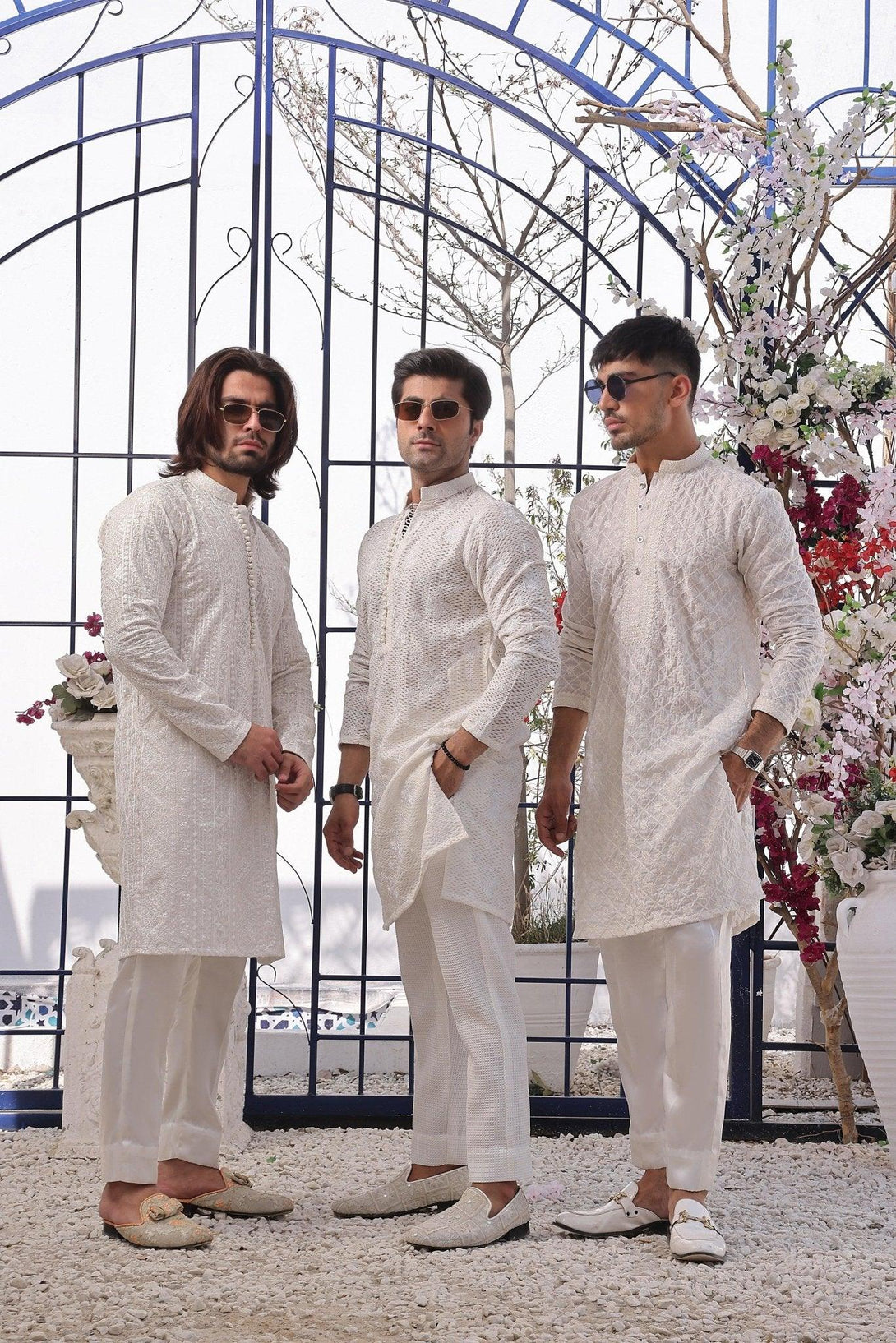 Embroidered White Kurta and Pajama - ZB 1102 - Zeshan Bariwala