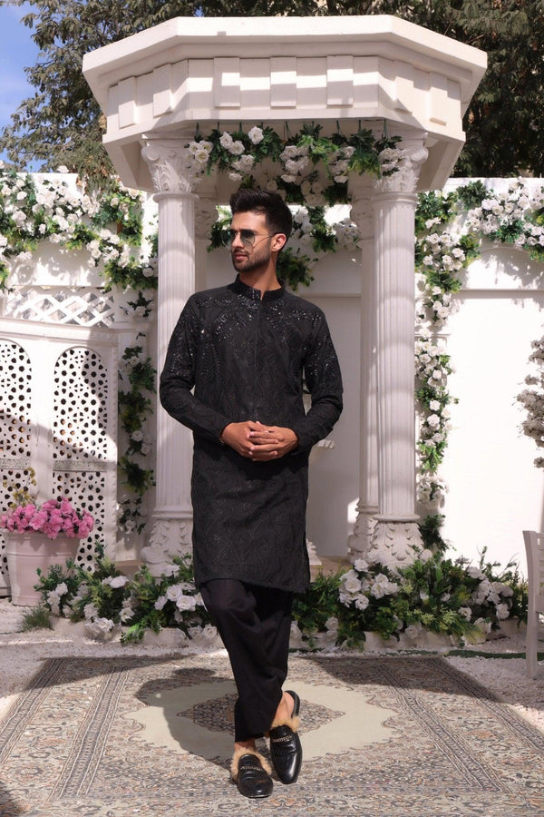 Embroidered Black Kurta and Pajama - ZB 1018 - Zeshan Bariwala