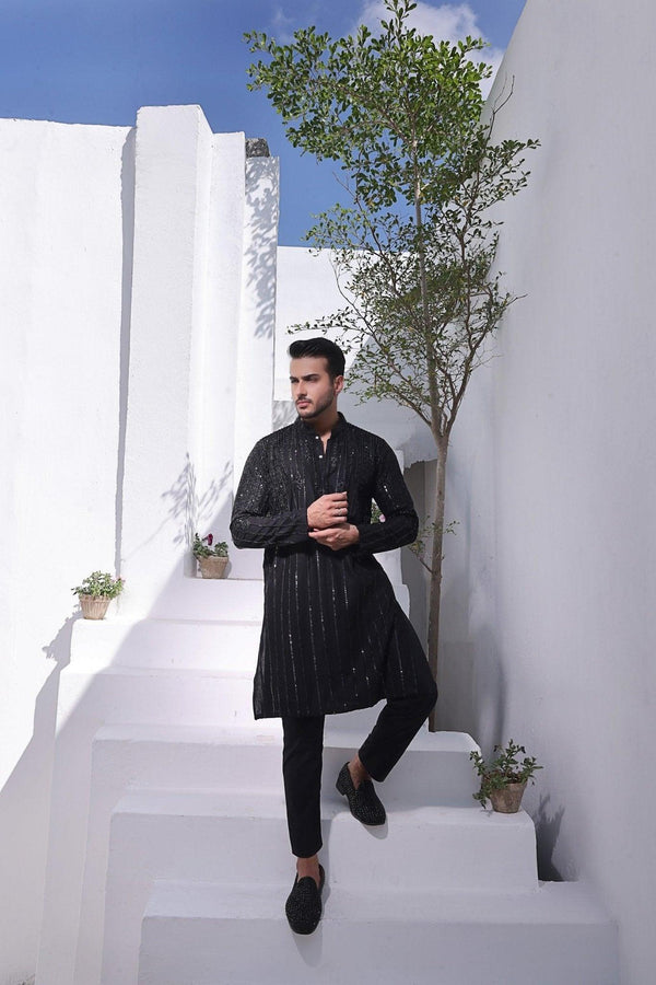 Embroidered Black Kurta and Pajama - ZB 1001 - Zeshan Bariwala